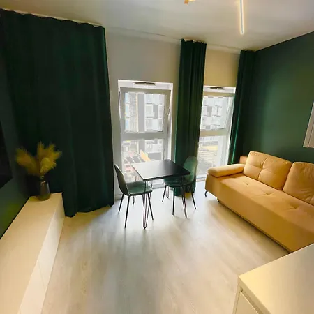 Kameleon, Jaworska 4 Apartamento